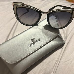 Swarovski Diva SW 61 05B Black Silver Cat Eye Sunglasses Frame 53-17-135